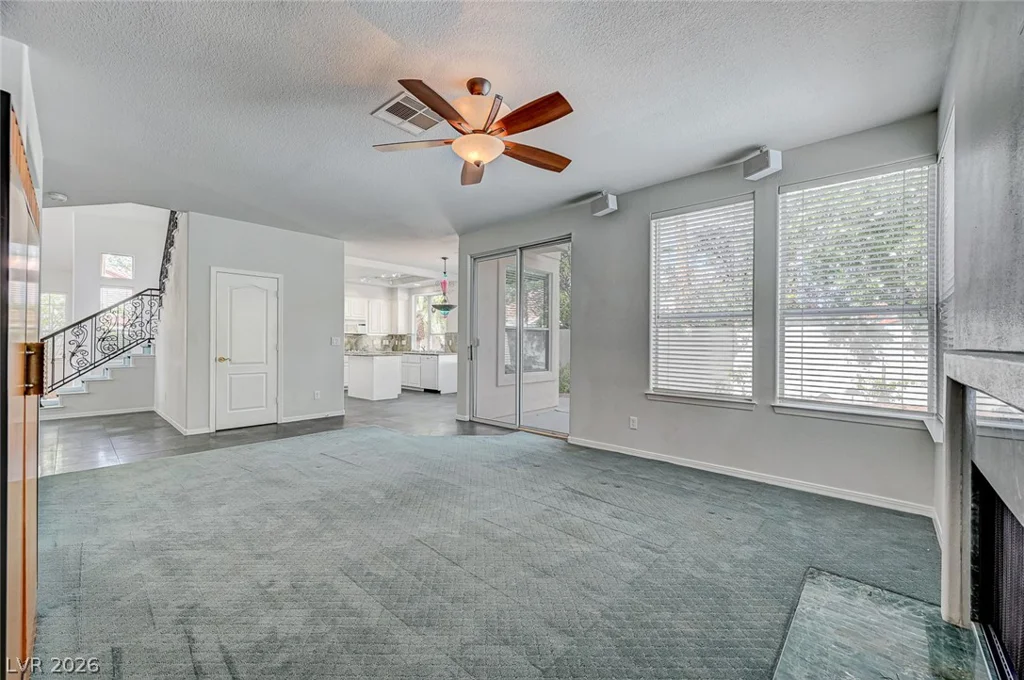 2832 Summer Lake, Las Vegas, NV 89128