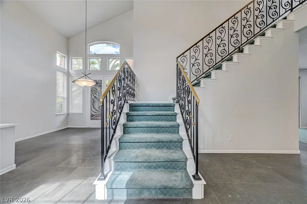 2832 Summer Lake, Las Vegas, NV 89128