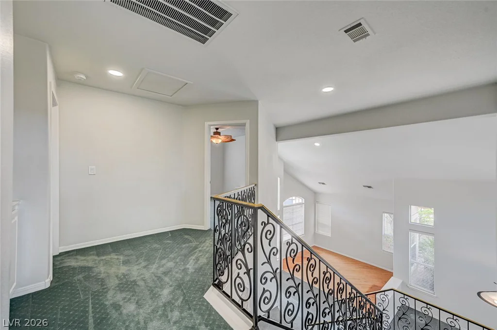 2832 Summer Lake, Las Vegas, NV 89128