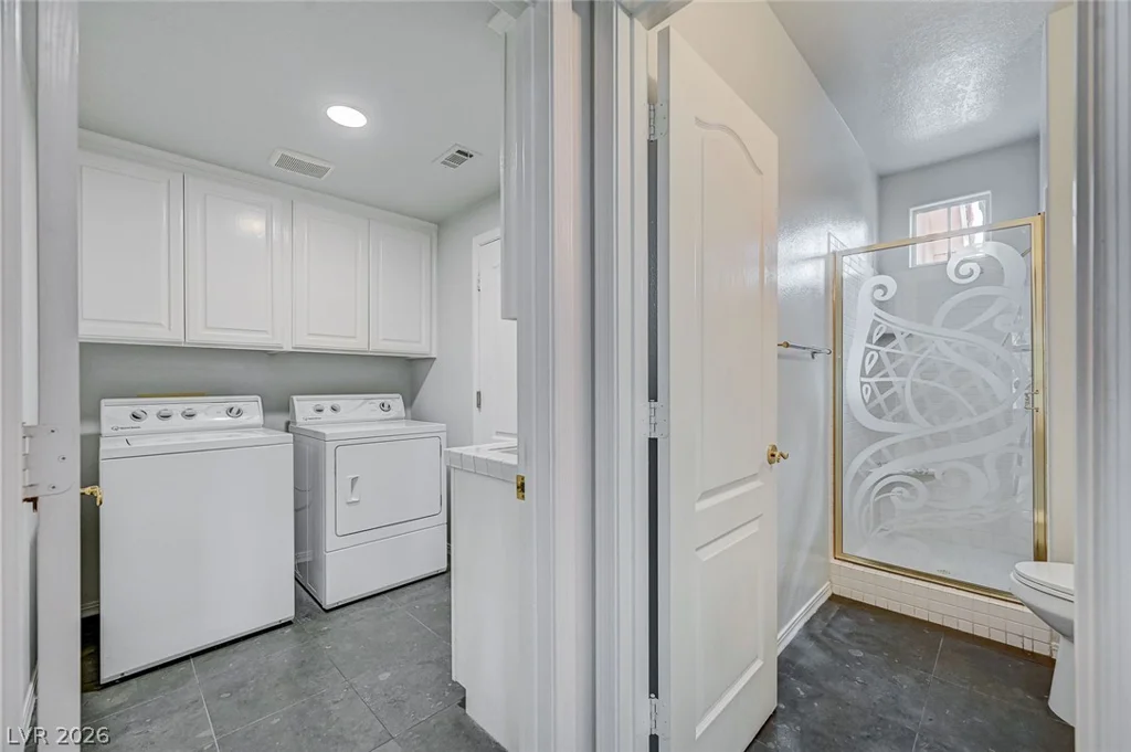 2832 Summer Lake, Las Vegas, NV 89128