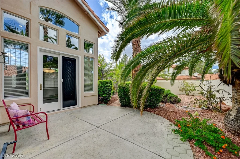 2832 Summer Lake, Las Vegas, NV 89128
