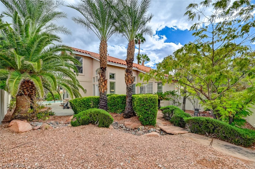 2832 Summer Lake, Las Vegas, NV 89128