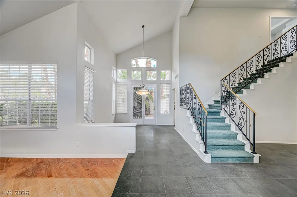 2832 Summer Lake, Las Vegas, NV 89128