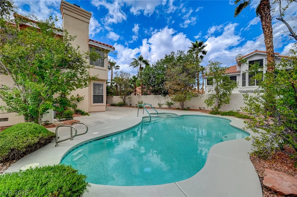 2832 Summer Lake, Las Vegas, NV 89128