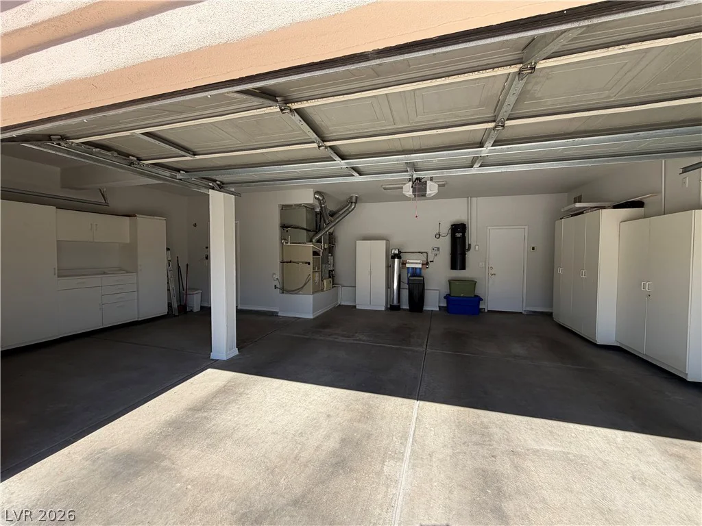 2832 Summer Lake, Las Vegas, NV 89128