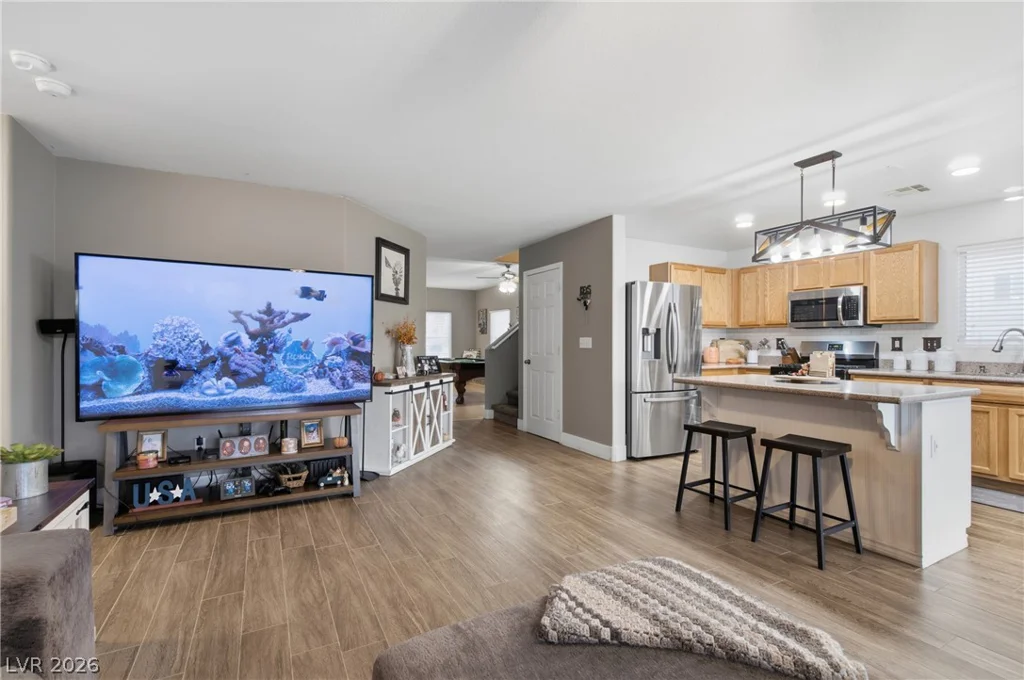 5401 Raincreek, Las Vegas, NV 89130
