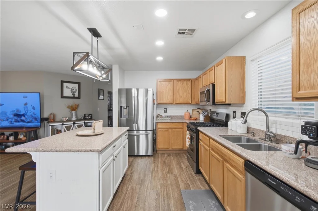 5401 Raincreek, Las Vegas, NV 89130