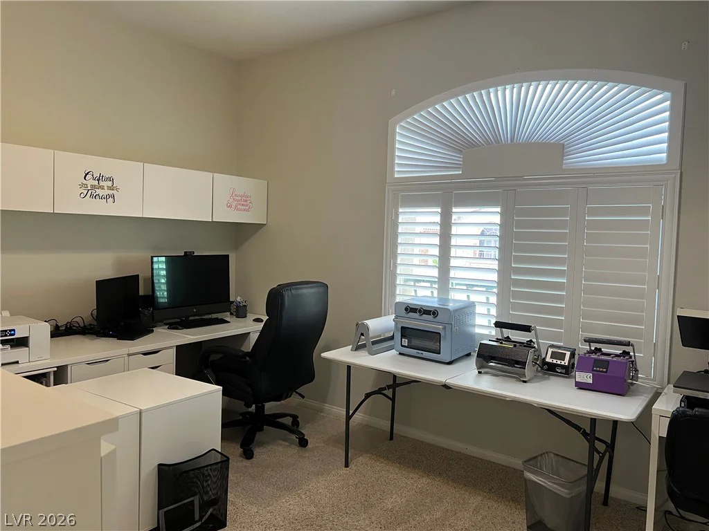 6359 Seton Hall, Las Vegas, NV 89110