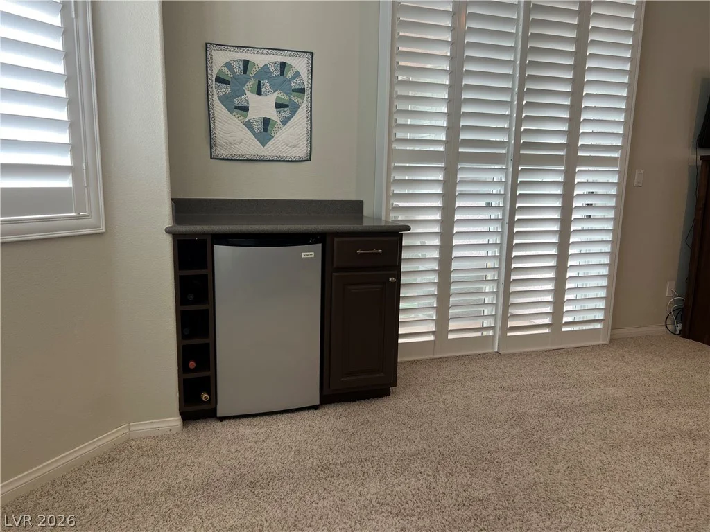 6359 Seton Hall, Las Vegas, NV 89110