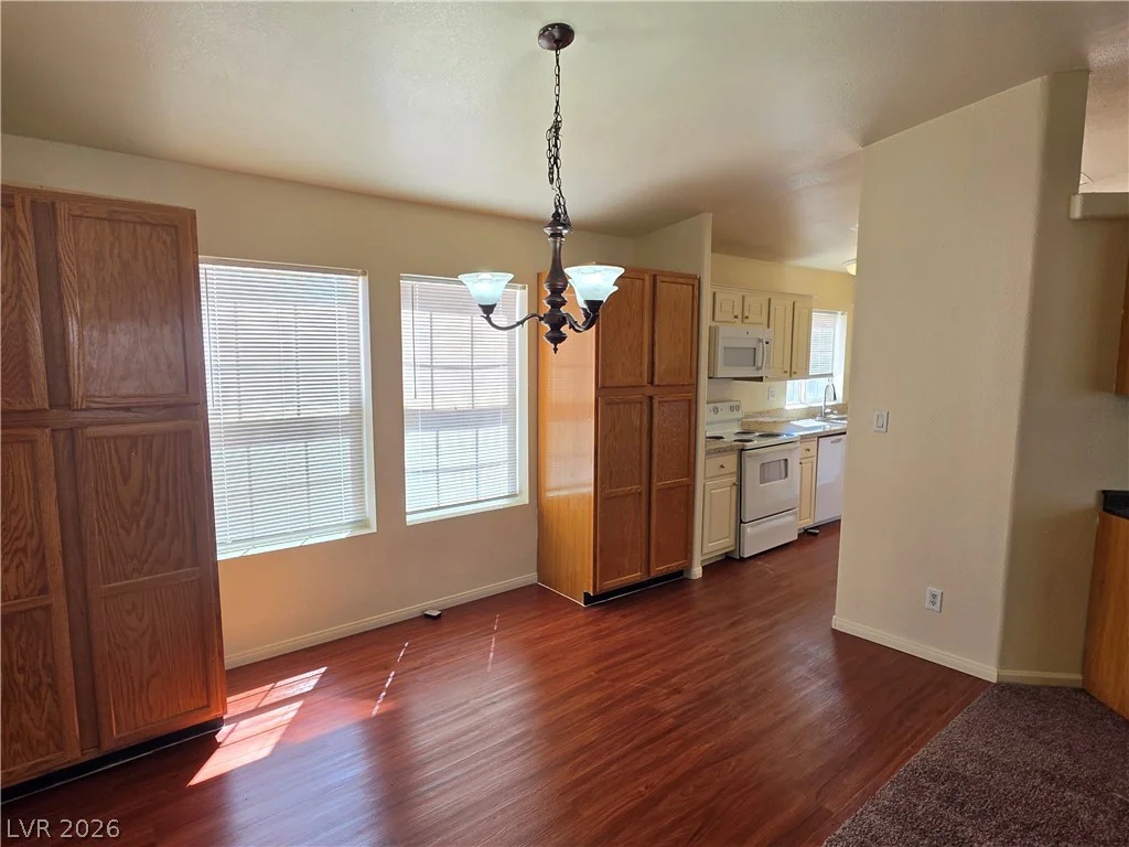 221 Starlight, Pahrump, NV 89048