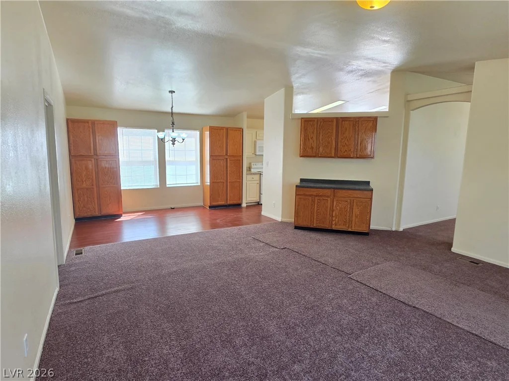 221 Starlight, Pahrump, NV 89048