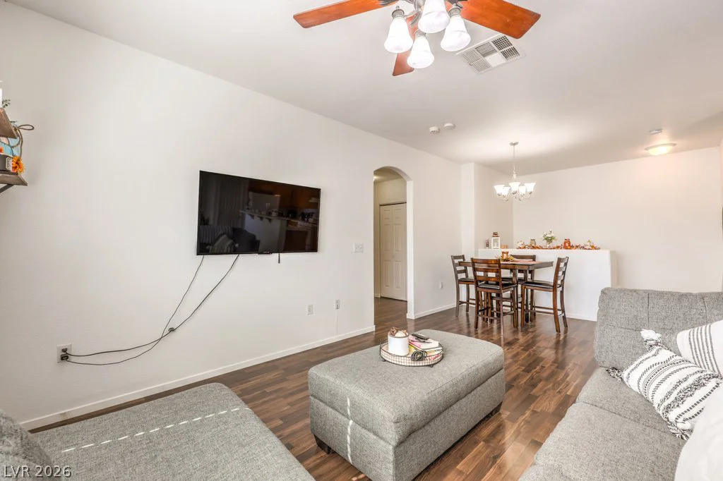 3916 Smokey Fog, North Las Vegas, NV 89081