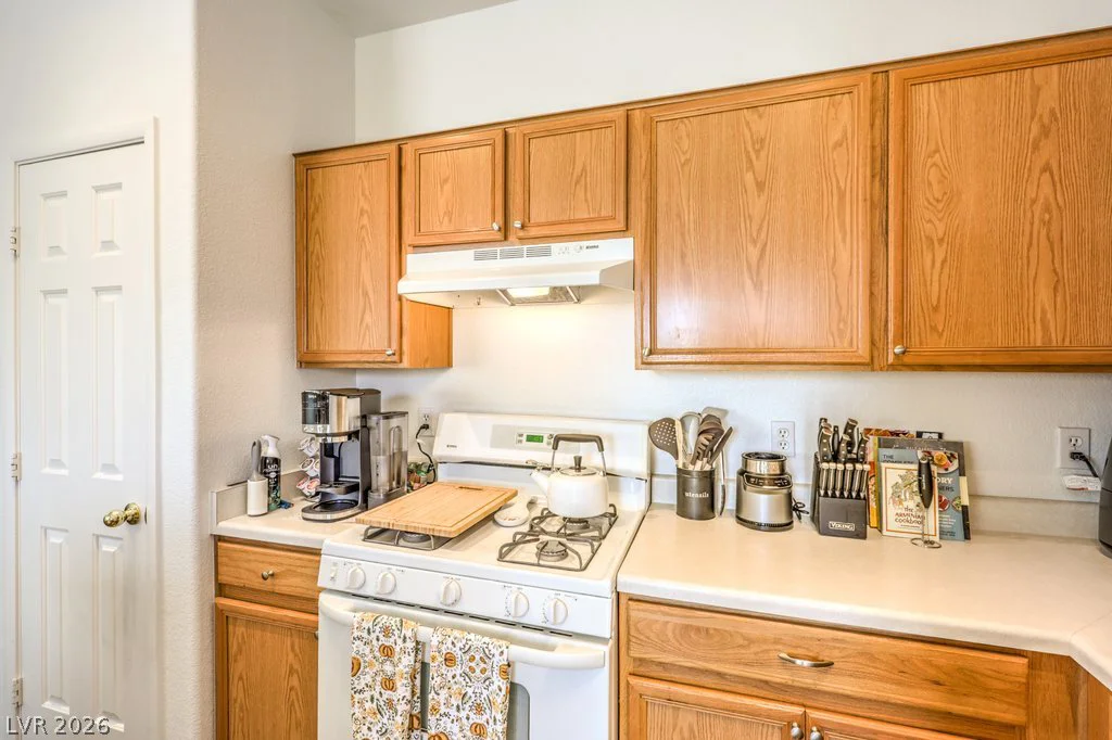 3916 Smokey Fog, North Las Vegas, NV 89081
