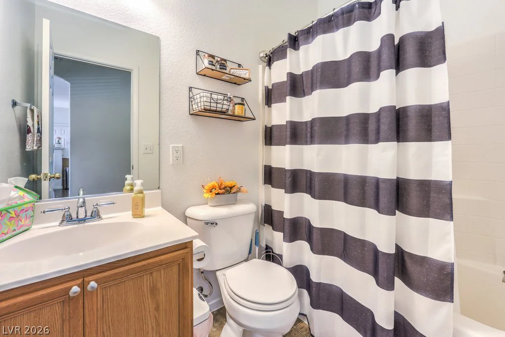 3916 Smokey Fog, North Las Vegas, NV 89081