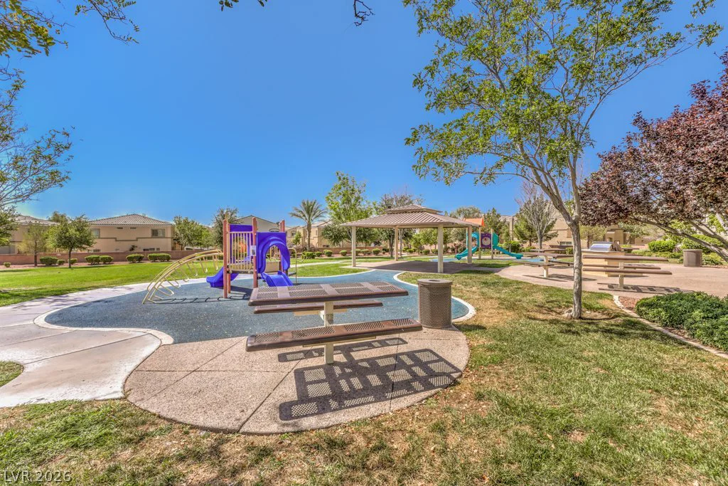 3916 Smokey Fog, North Las Vegas, NV 89081