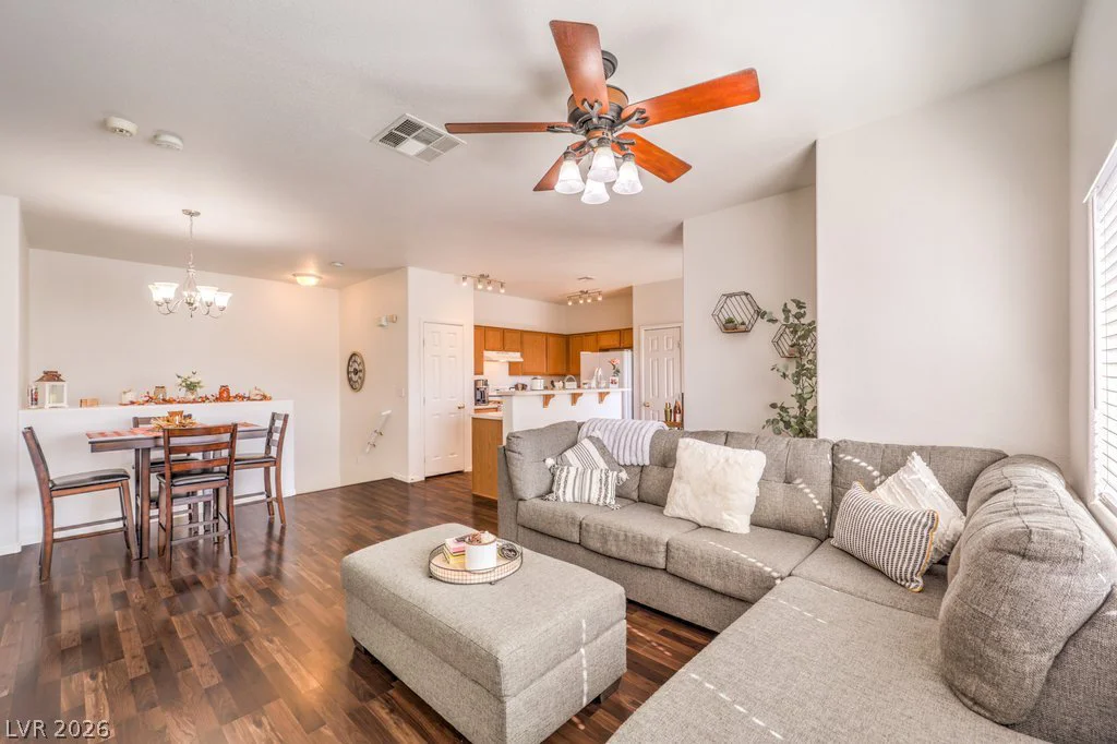 3916 Smokey Fog, North Las Vegas, NV 89081
