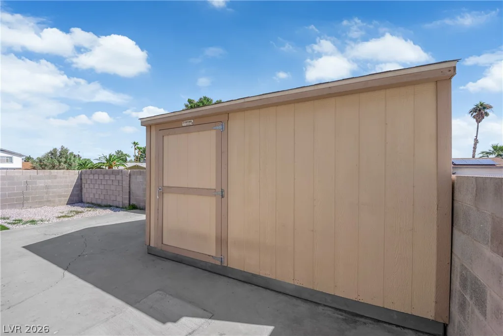 3880 El Paso, Las Vegas, NV 89121