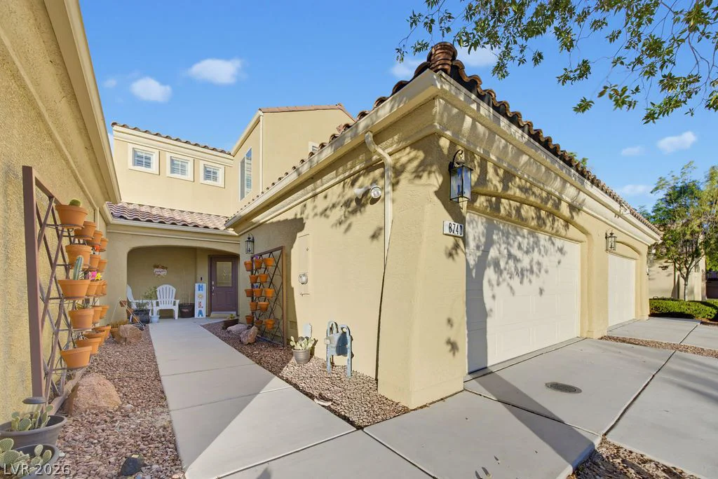 8740 Deering Bay, Las Vegas, NV 89131