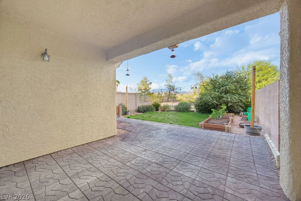 8740 Deering Bay, Las Vegas, NV 89131