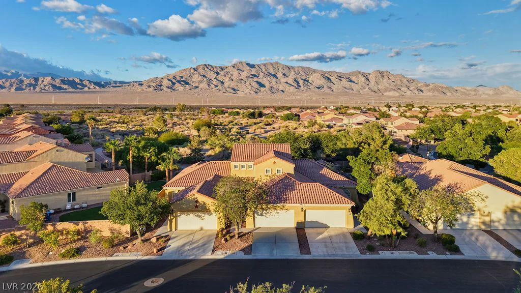 8740 Deering Bay, Las Vegas, NV 89131