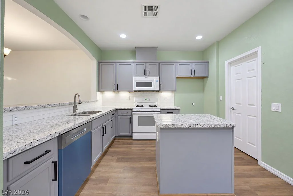 8740 Deering Bay, Las Vegas, NV 89131