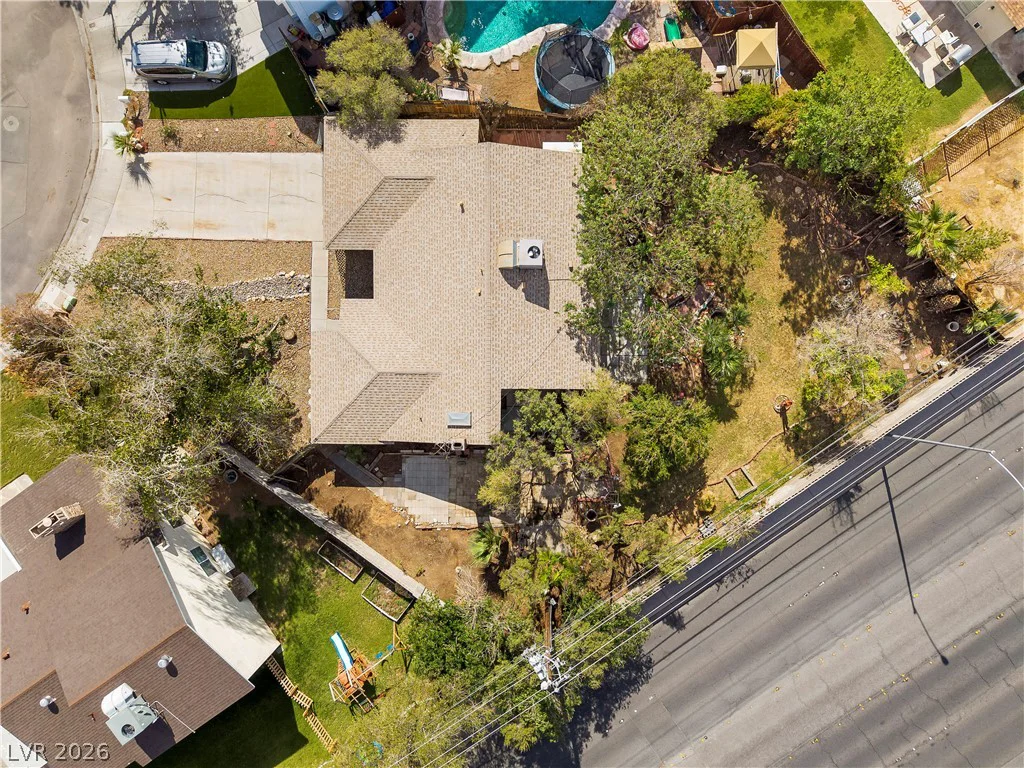 6270 Meadow Lark, Las Vegas, NV 89103