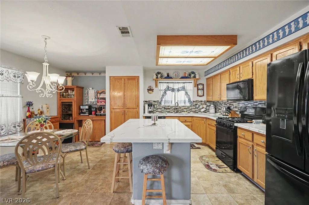 6574 Jordan River, Las Vegas, NV 89156