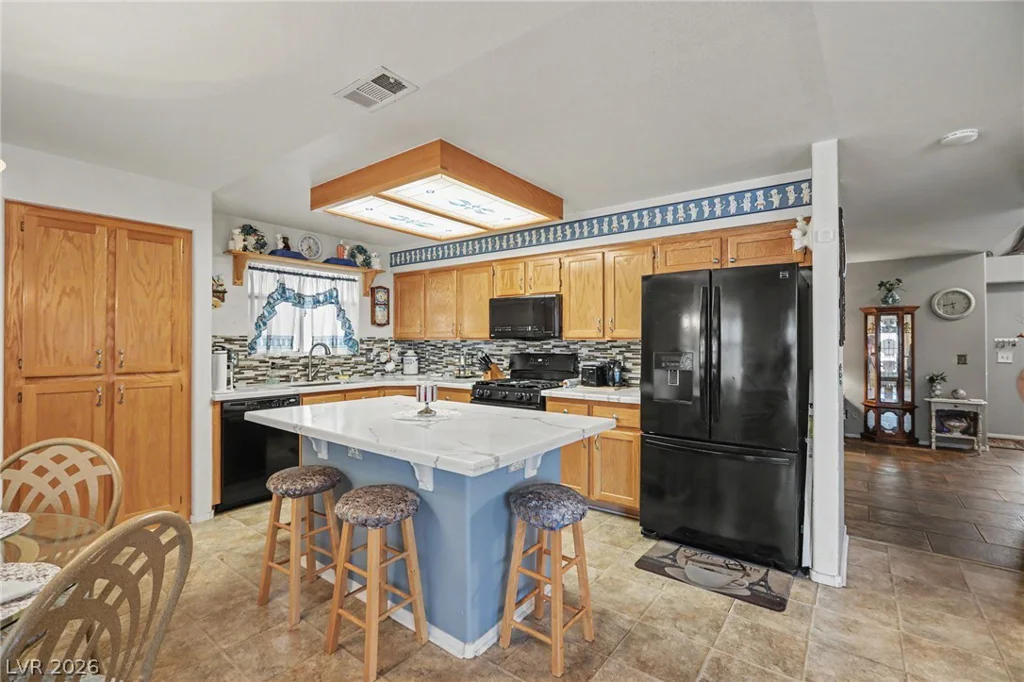 6574 Jordan River, Las Vegas, NV 89156