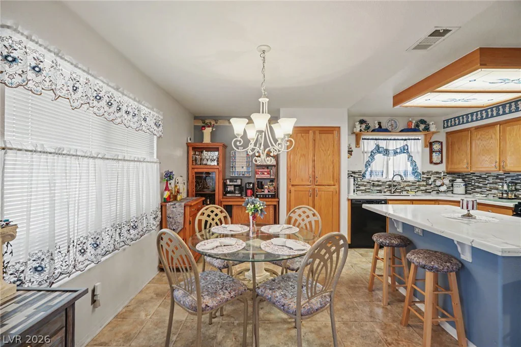 6574 Jordan River, Las Vegas, NV 89156