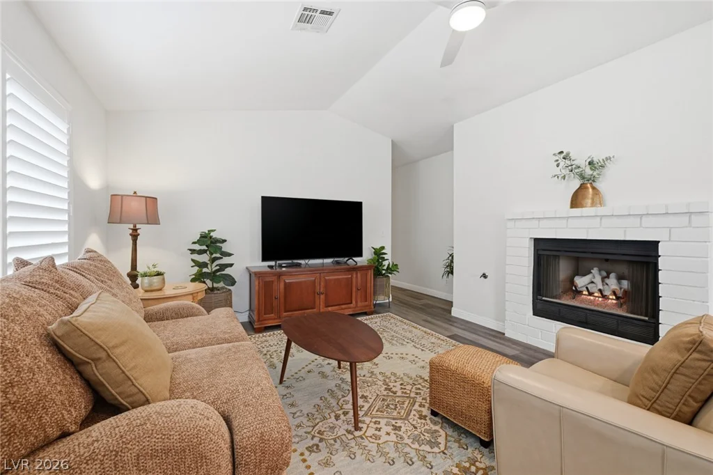 5500 Indian Hills, Las Vegas, NV 89130