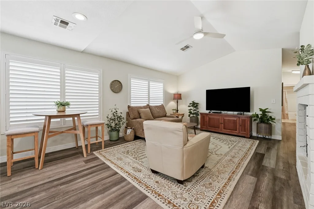 5500 Indian Hills, Las Vegas, NV 89130