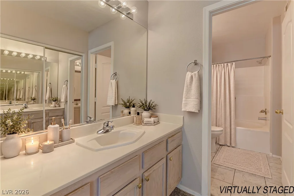 7400 Flamingo, Las Vegas, NV 89147