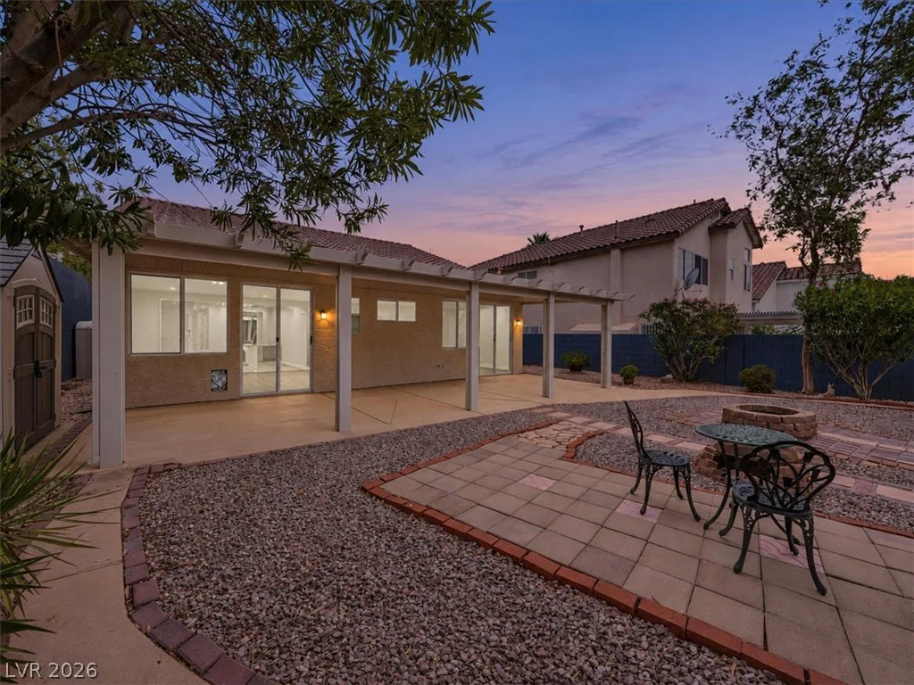 9645 Bending River, Las Vegas, NV 89129