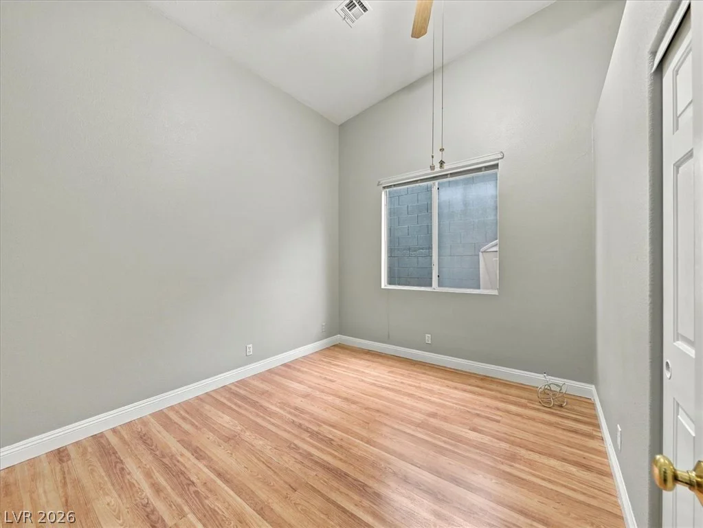9645 Bending River, Las Vegas, NV 89129