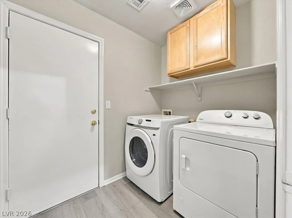 9645 Bending River, Las Vegas, NV 89129