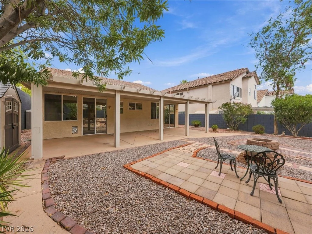 9645 Bending River, Las Vegas, NV 89129