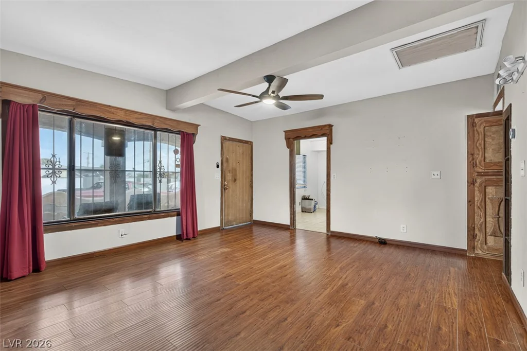 1323 Maui, Las Vegas, NV 89104