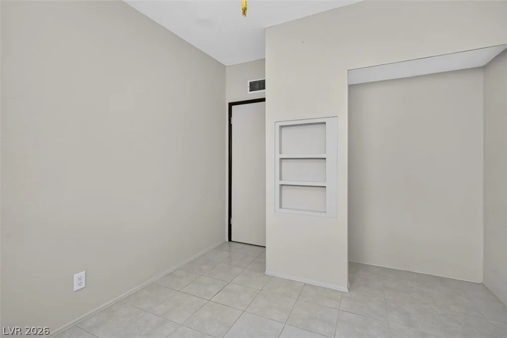 1323 Maui, Las Vegas, NV 89104