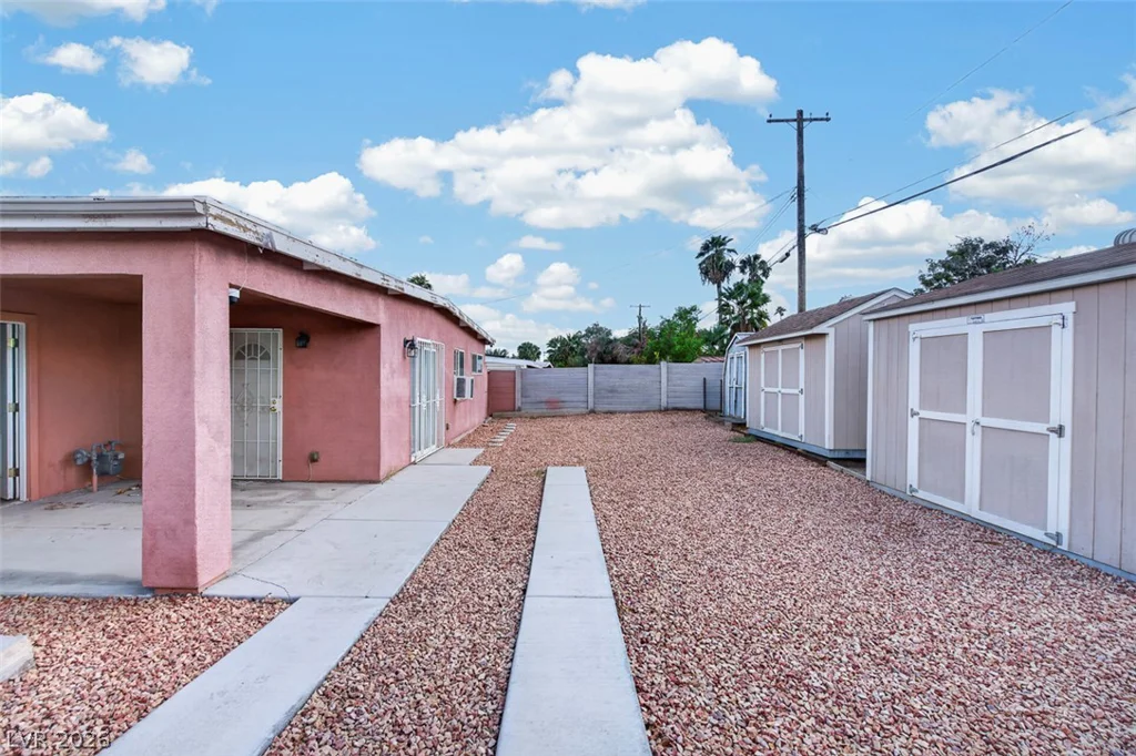1323 Maui, Las Vegas, NV 89104