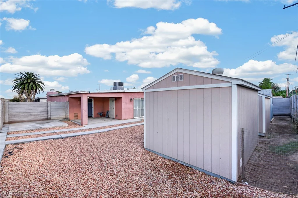 1323 Maui, Las Vegas, NV 89104