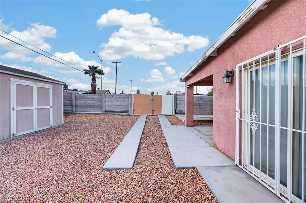 1323 Maui, Las Vegas, NV 89104