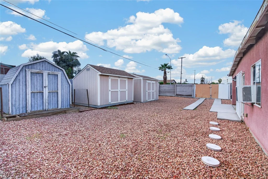 1323 Maui, Las Vegas, NV 89104