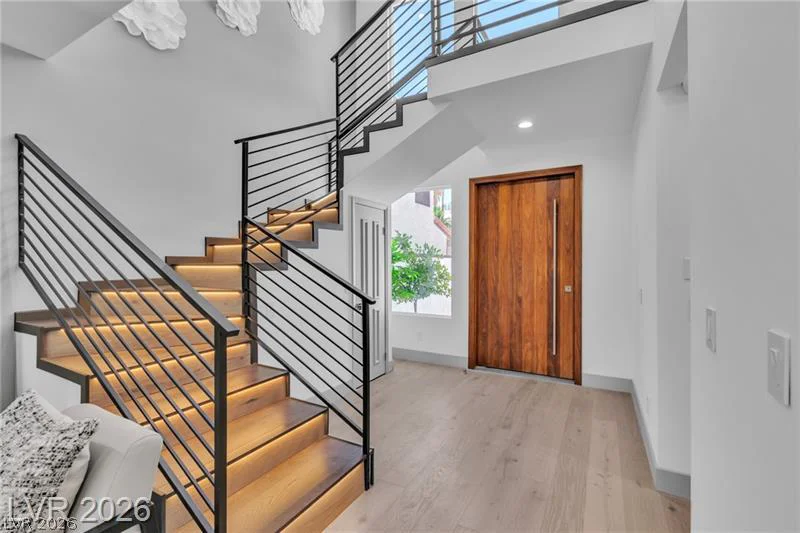 2861 QUEENS COURTYARD, Las Vegas, NV 89109