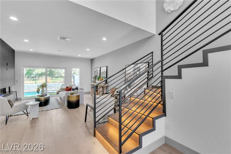 2861 QUEENS COURTYARD, Las Vegas, NV 89109