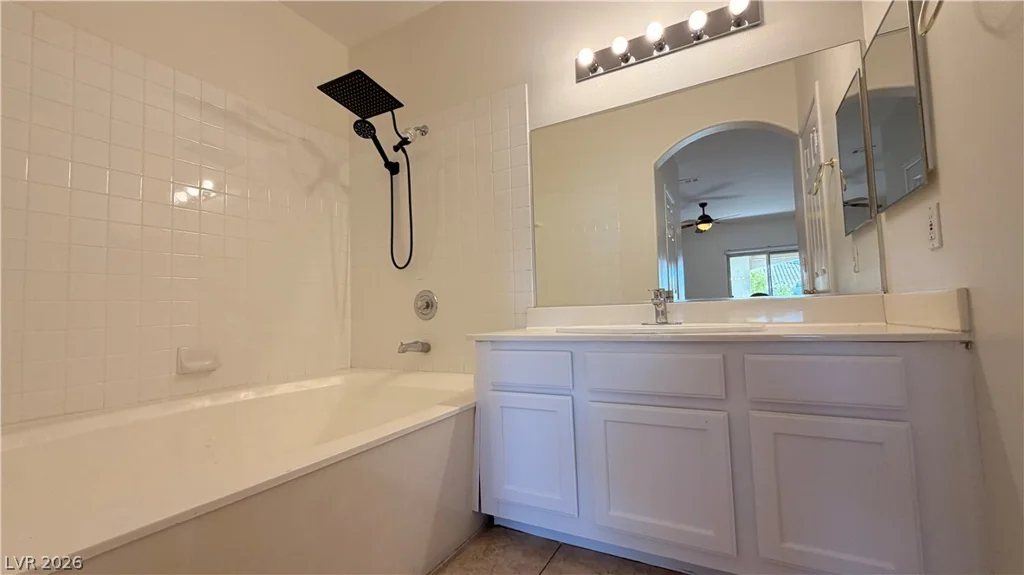10124 Jacob, Las Vegas, NV 89144