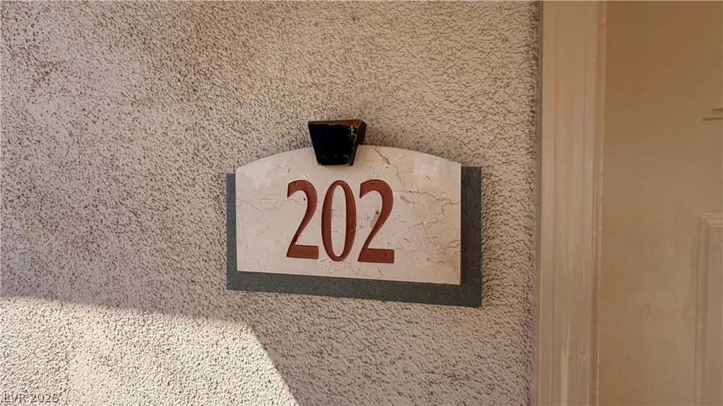 10124 Jacob, Las Vegas, NV 89144