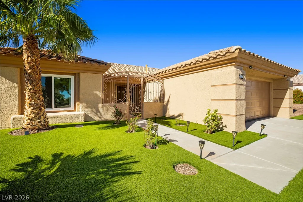 3021 Treesdale, Las Vegas, NV 89134