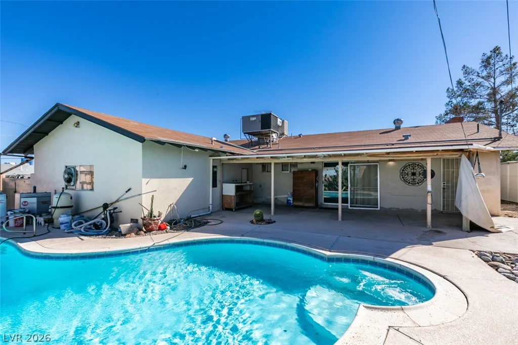 2117 Las Flores, Las Vegas, NV 89102