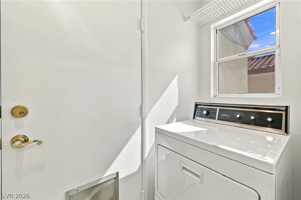 4219 Famoso, North Las Vegas, NV 89032