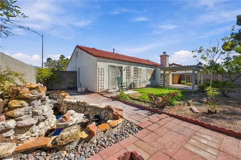 4219 Famoso, North Las Vegas, NV 89032